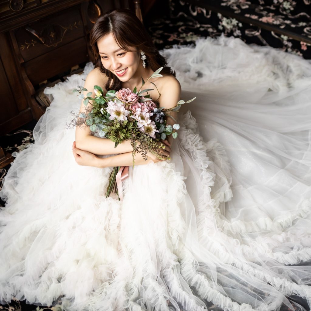 Amazonギフト付♪【SNSで人気のドレスが多数】KIYOKO HATA×花嫁ALL体験