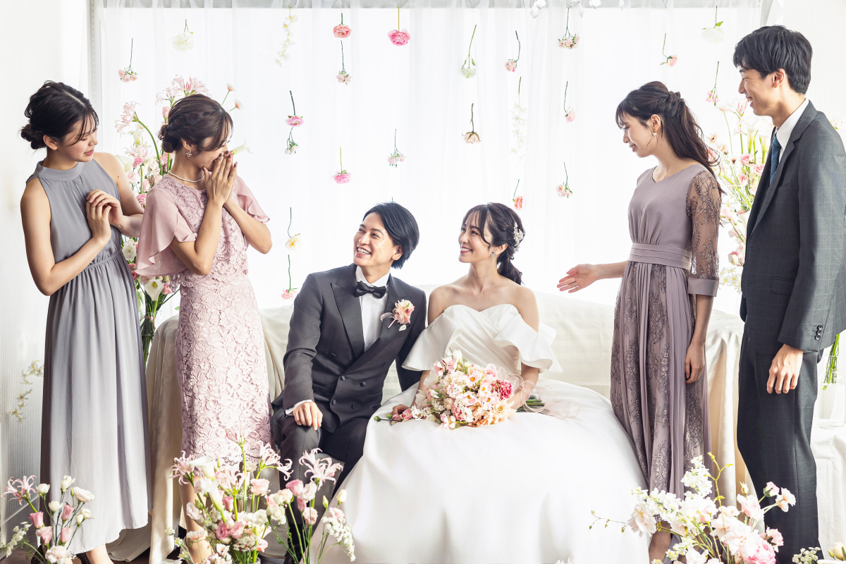 気候が穏やかな季節ににコスパ良く憧れの結婚式を挙げよう♪<br />
全天候型の会場は常にゆったり楽しく過ごせる！<br />
日程限定だからご予約はお早めに！