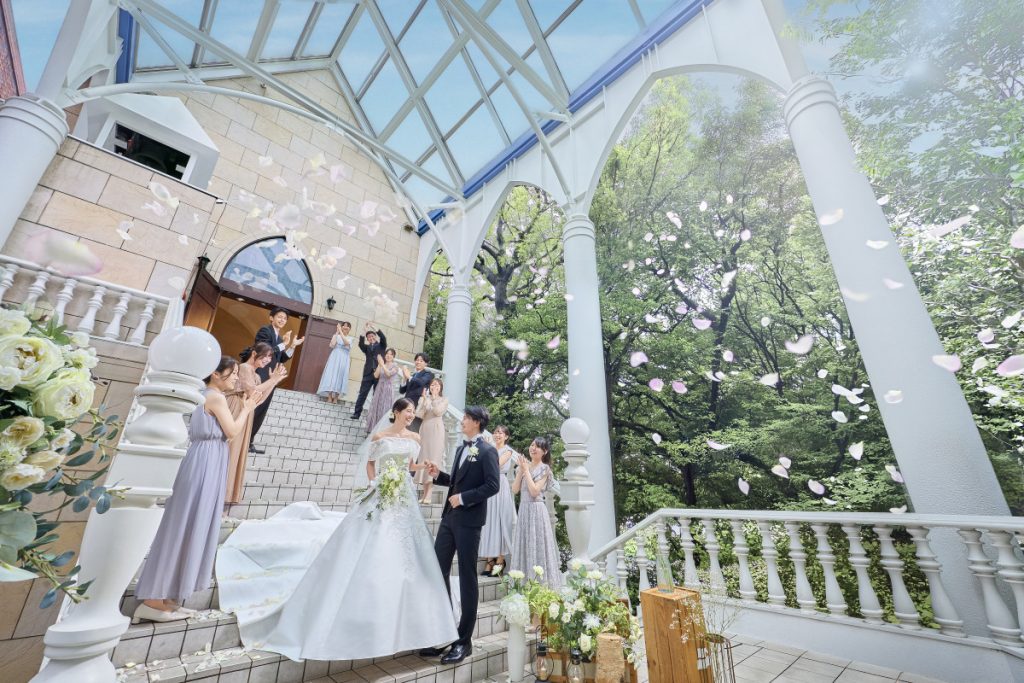 準備もまだまだ余裕のある時期にコスパ良く憧れの結婚式を挙げよう！<br />
自己負担0～スタート出来るプランなので、安心して打ち合わせも進められる！<br />
空き日程残り僅かなのご予約はお早めに！